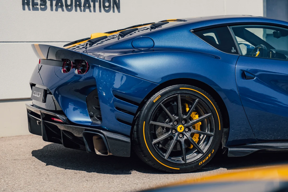 Ferrari 812 Competizione